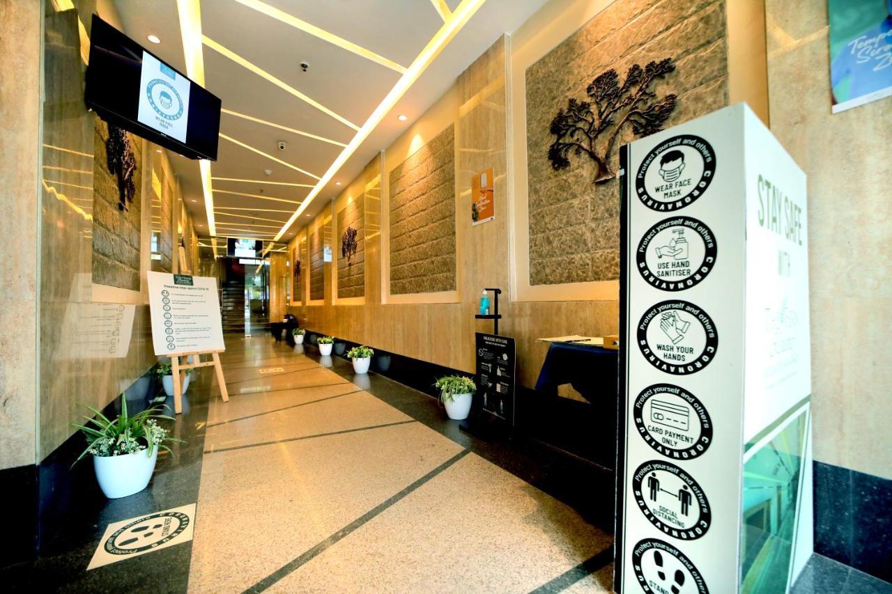 The Fern Residency Kolkata Hotel Exterior photo
